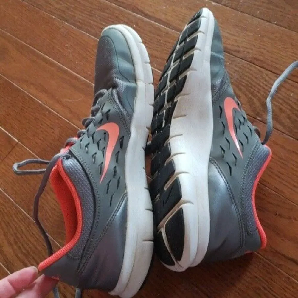 Nike Running Shoes Grey and Lava 677136-061 - Size 8.5